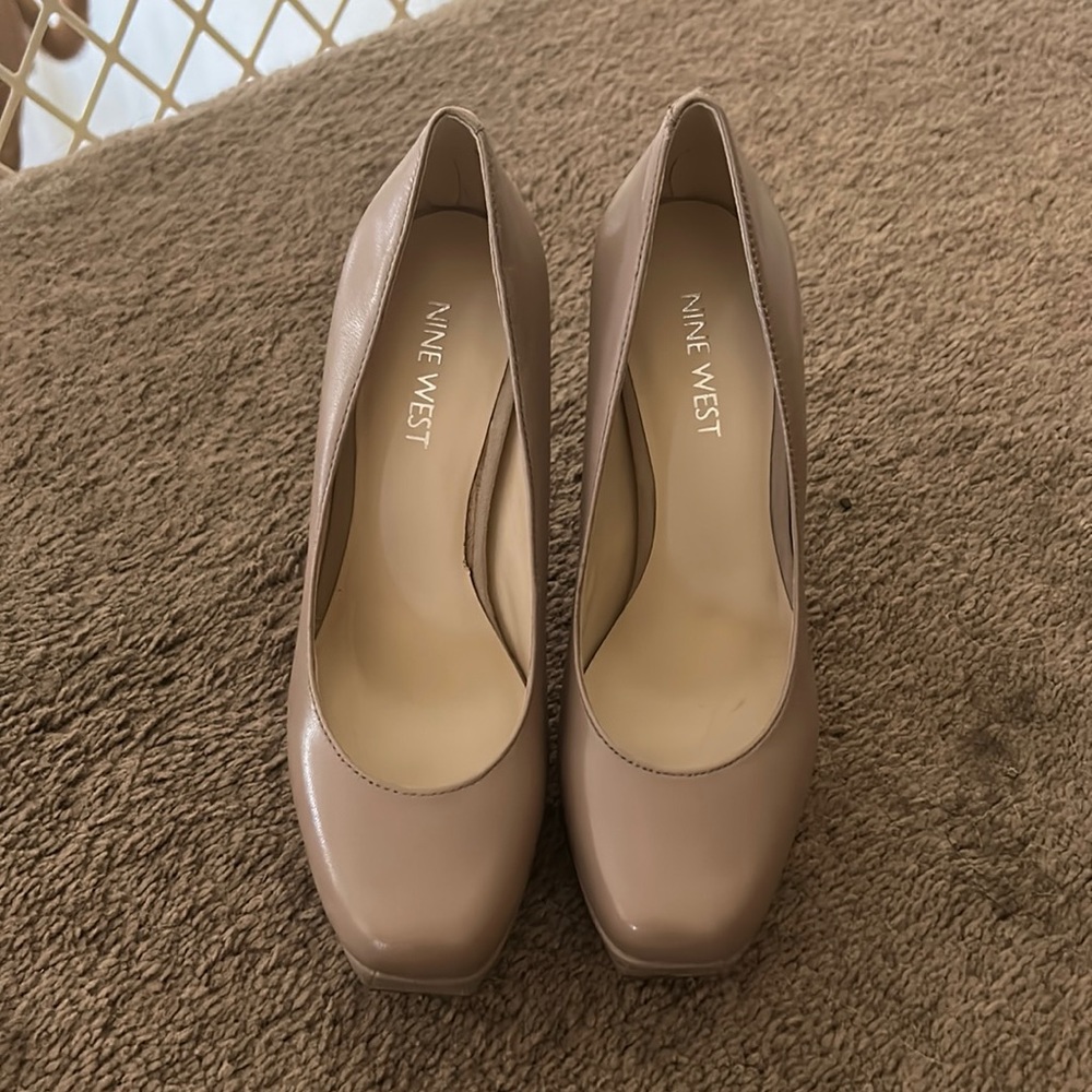 Nine West Nude Helena
